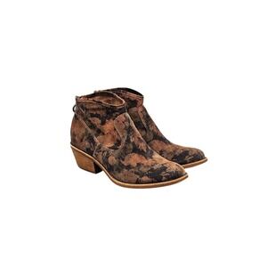 Sofft Women's Size 8 M US EUC Aisley Brown Floral Suede Leather Zip Up Booties